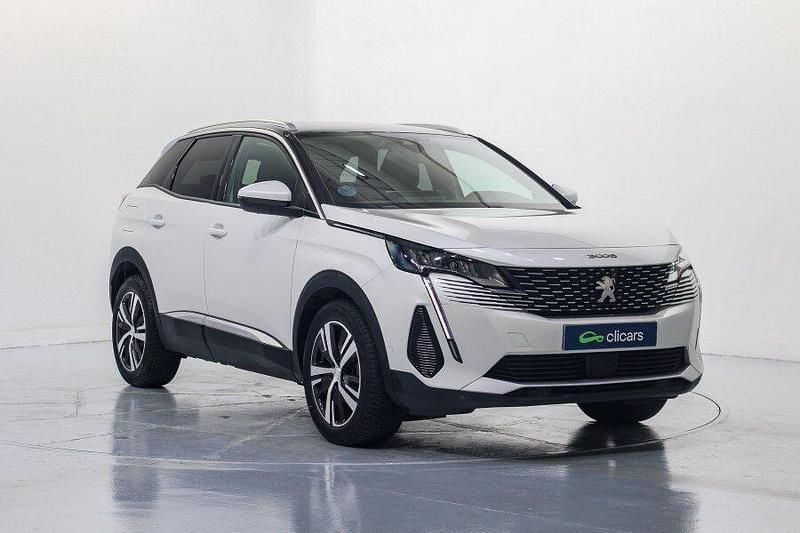 Usado Peugeot 3008 S 130 CV (95 kW) 2021 Blanco SUV