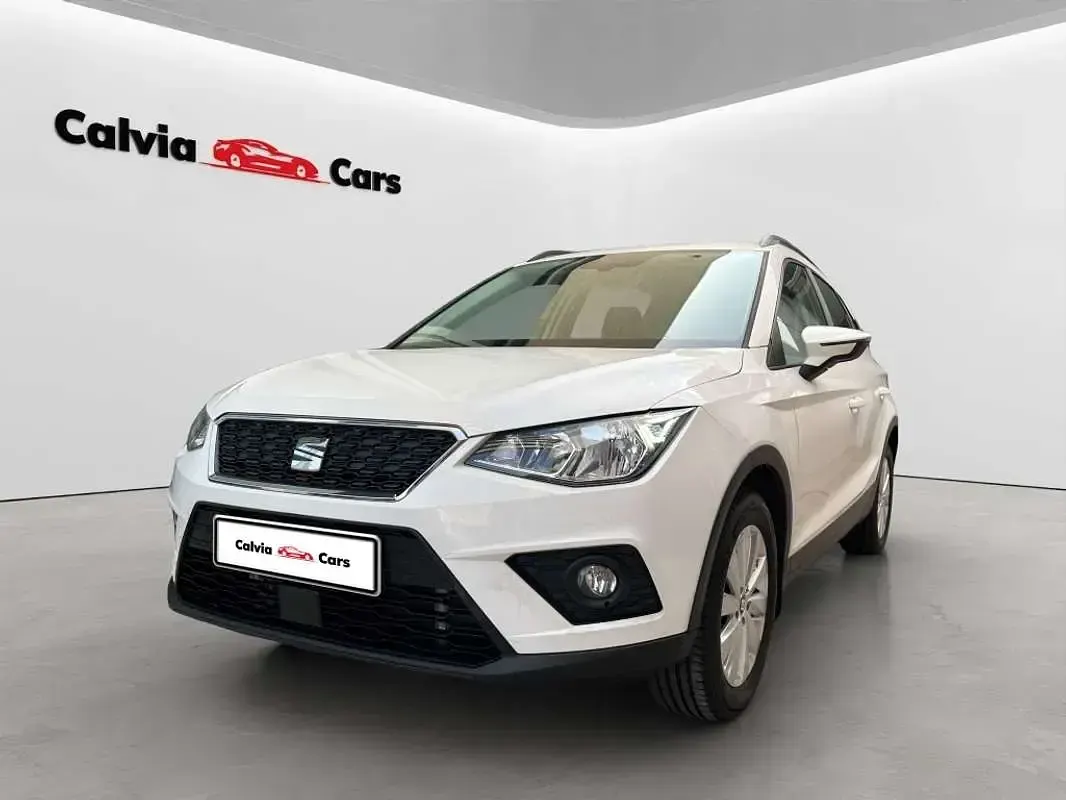 Usado Seat Arona Xperience 110 CV (80 kW) 2021 Blanco SUV