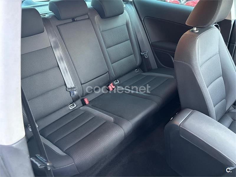 Usado VW Golf VI 105 CV (77 kW) 2010 Gris / plata Utilitario