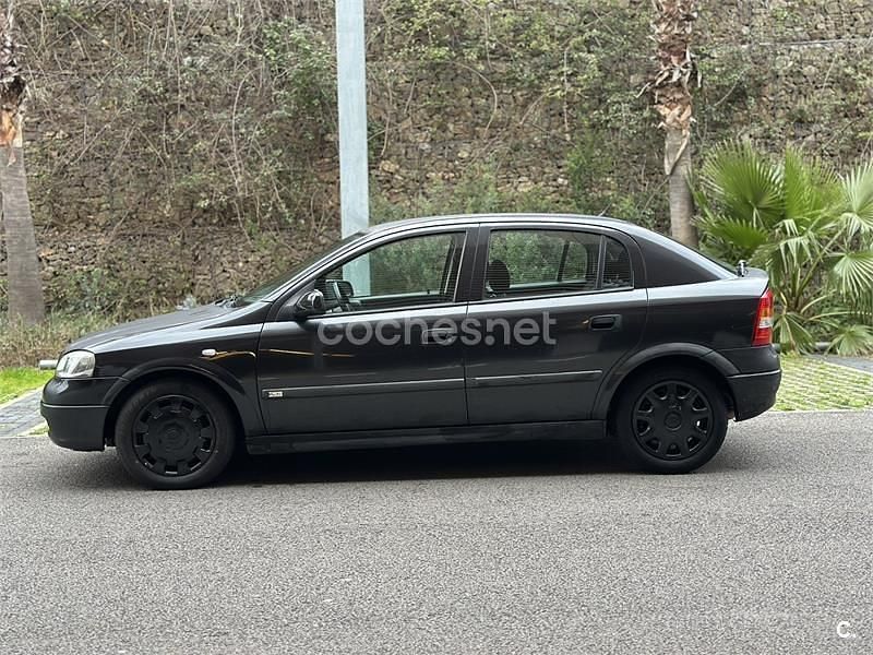 Brugt Opel Astra Comfort 100 HK (73 kW) 2001 Sort Sedan