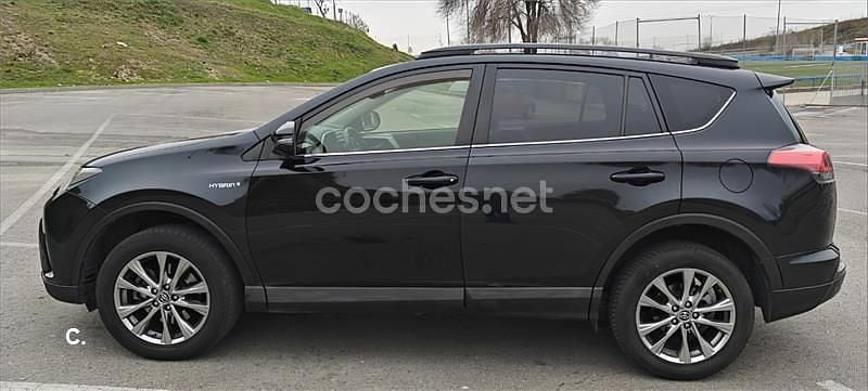Usado Toyota RAV4 Hybrid Advance 197 CV (144 kW) 2016 Negro SUV