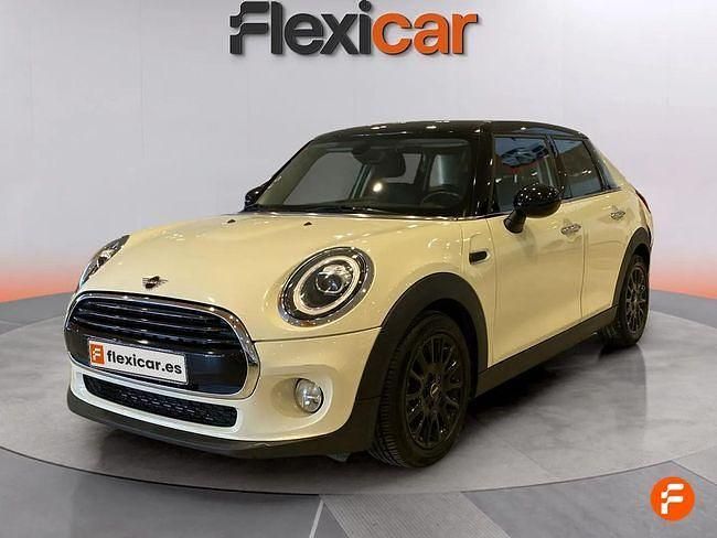 Usado Mini Cooper 136 CV (100 kW) 2018 Beige Utilitario
