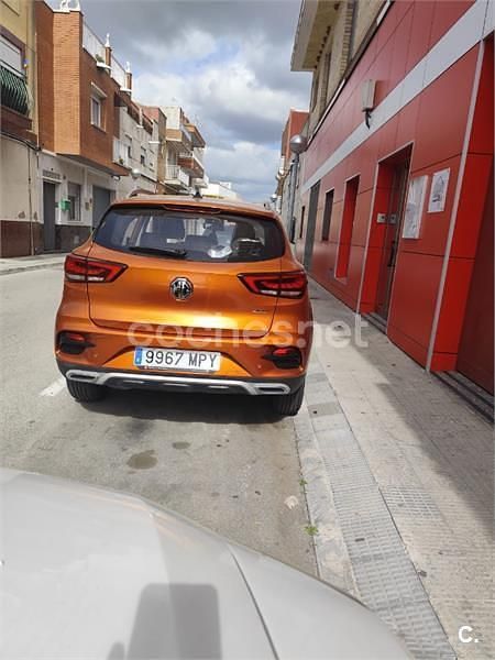 Usado MG ZS Comfort 106 CV (77 kW) 2024 Naranja SUV