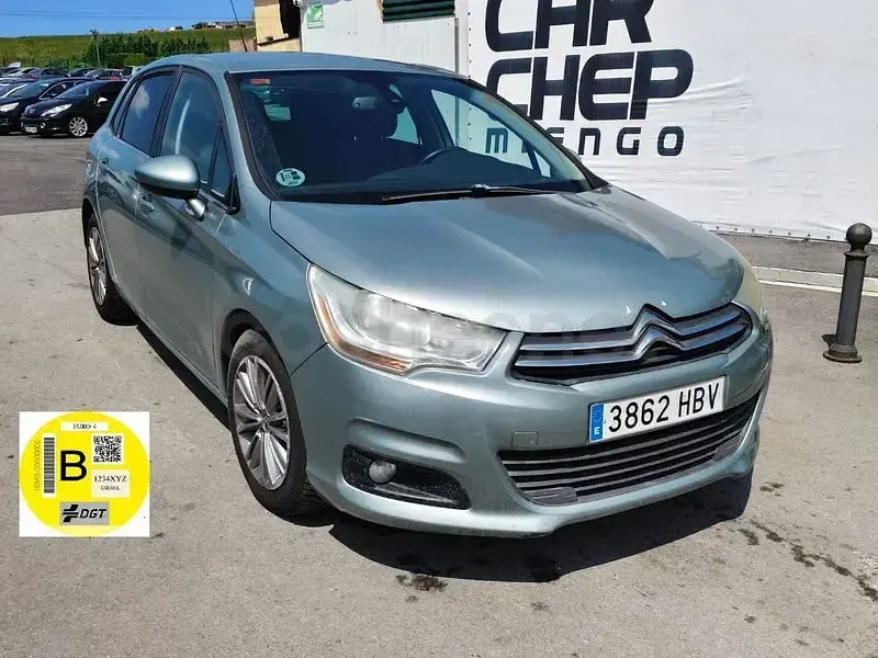 Usado Citroën C4 92 CV (67 kW) 2011 Verde Berlina
