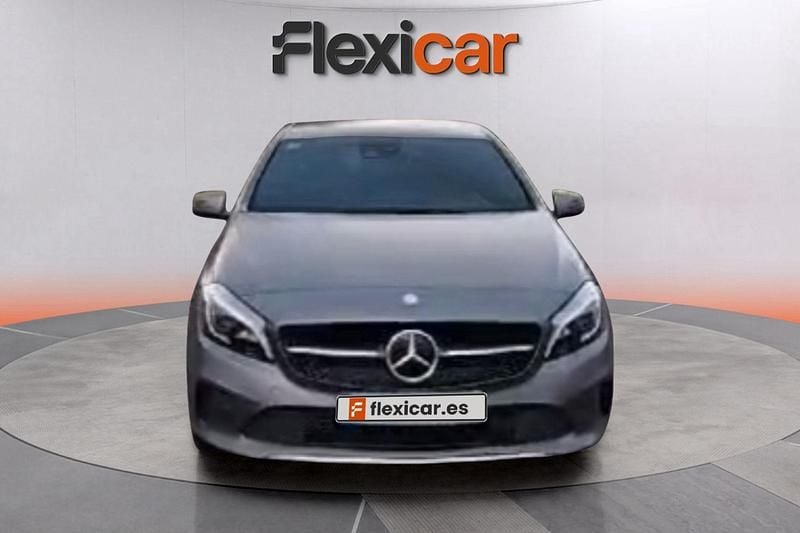 Usado Mercedes A220 Style 177 CV (130 kW) 2016 Gris Utilitario