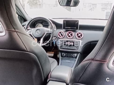 Usado Mercedes A200 AMG line 136 CV (100 kW) 2015 Gris / plata Berlina