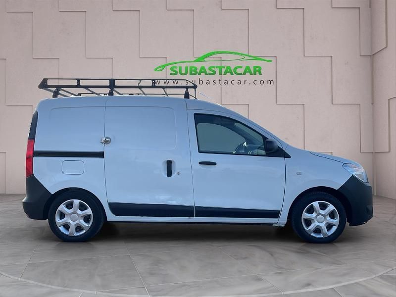 Usado Dacia Dokker Essentiel 100 CV (73 kW) 2019 Blanco Monovolumen