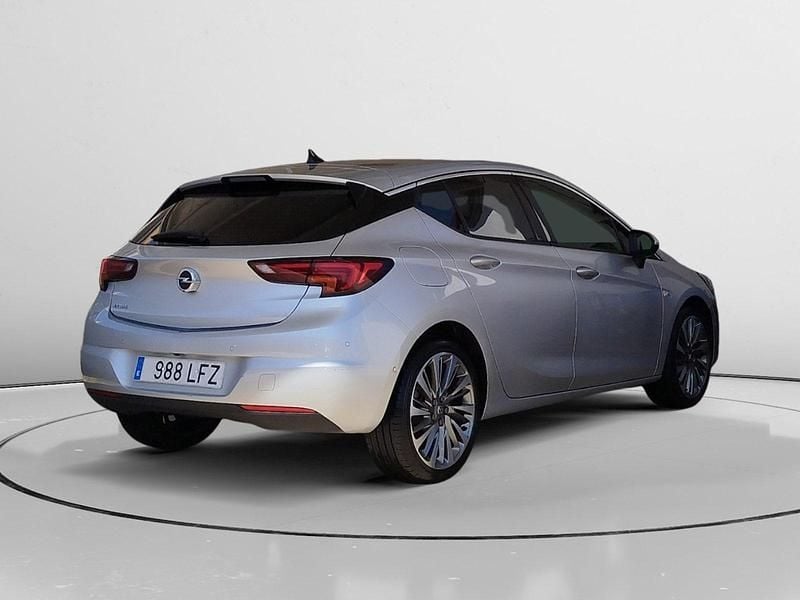 Usado Opel Astra Elegance 147 CV (108 kW) 2020 Gris Utilitario