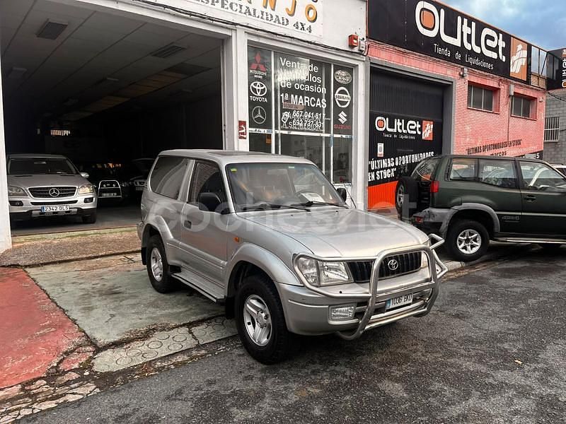 Gris / plata Usado 2001 Toyota Land Cruiser SUV | 14.500 € (Precio justo) - Imagen 1/4