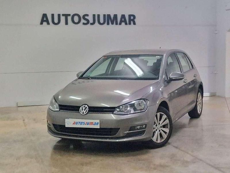 Usado VW Golf VII Advance 109 CV (80 kW) 2016 Beige Utilitario