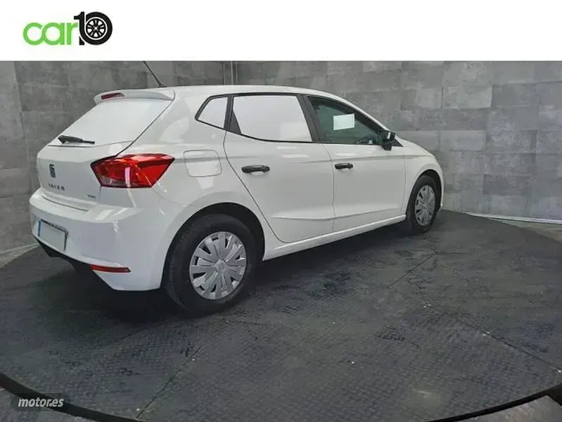 Usado Seat Ibiza Business 90 CV (66 kW) 2021 Blanco Utilitario