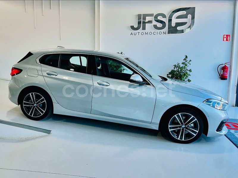 Usado BMW 116 116 CV (85 kW) 2020 Gris / plata Utilitario