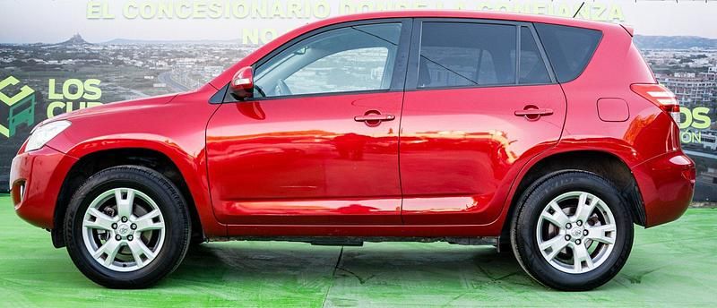 Usado Toyota RAV4 Advance 158 CV (116 kW) 2009 Rojo SUV