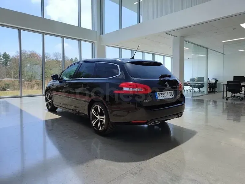 Usado Peugeot 308 SW GT-line 150 CV (110 kW) 2016 Negro Familiar