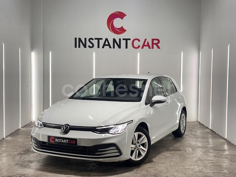 Usado VW Golf VIII Life 110 CV (80 kW) 2021 Blanco Berlina
