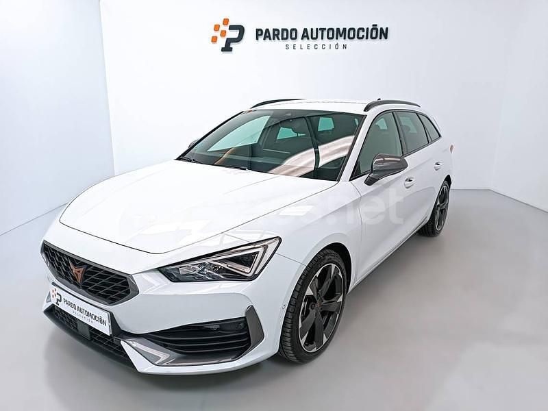 Usado Cupra Leon 150 CV (110 kW) 2023 Blanco Familiar