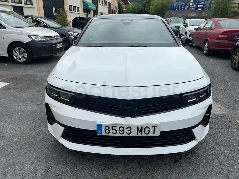 Usado Opel Astra 180 CV (132 kW) 2023 Blanco Utilitario