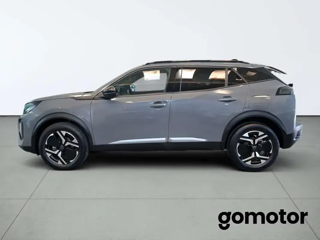 Usado Peugeot 2008 Allure 131 CV (96 kW) 2023 Gris SUV