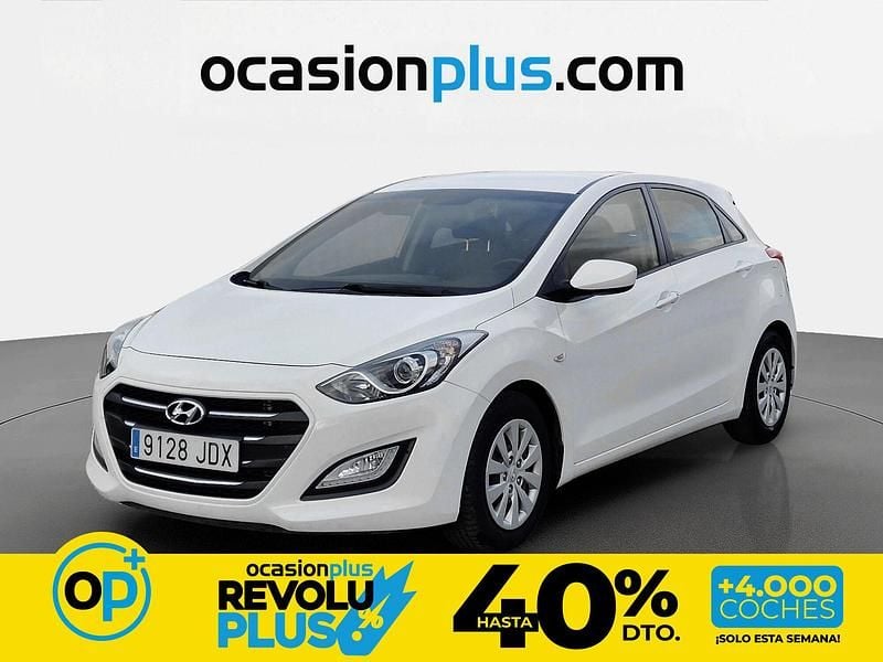 Käytetty Hyundai i30 90 HP (66 kW) 2015 Viistoperä
