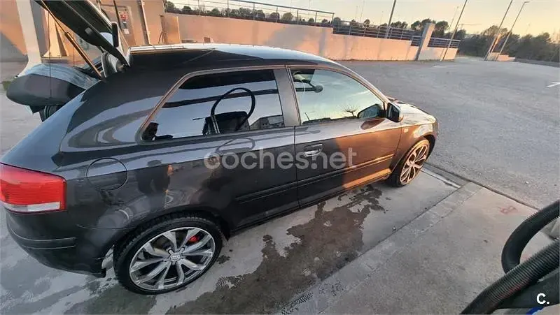 Usado Audi A3 S-Line 105 CV (77 kW) 2007 Gris / plata Utilitario