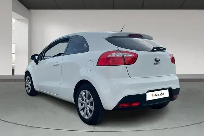 Usado Kia Rio 85 CV (62 kW) 2014 Utilitario