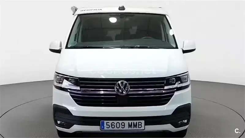 Usado VW California Beach 150 CV (110 kW) 2023 Blanco Van