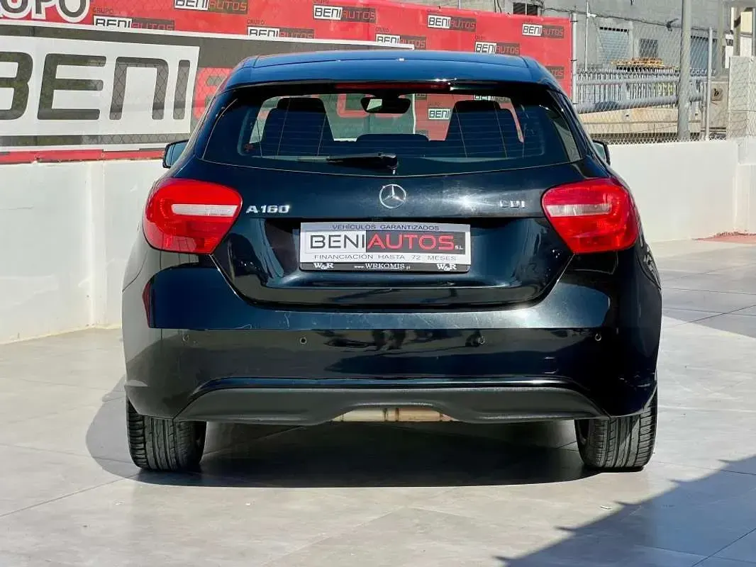 Usado Mercedes A160 2015 Negro Utilitario