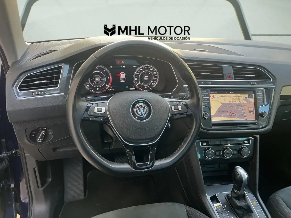 Usado VW Tiguan Sportline 190 CV (139 kW) 2017 Azul SUV