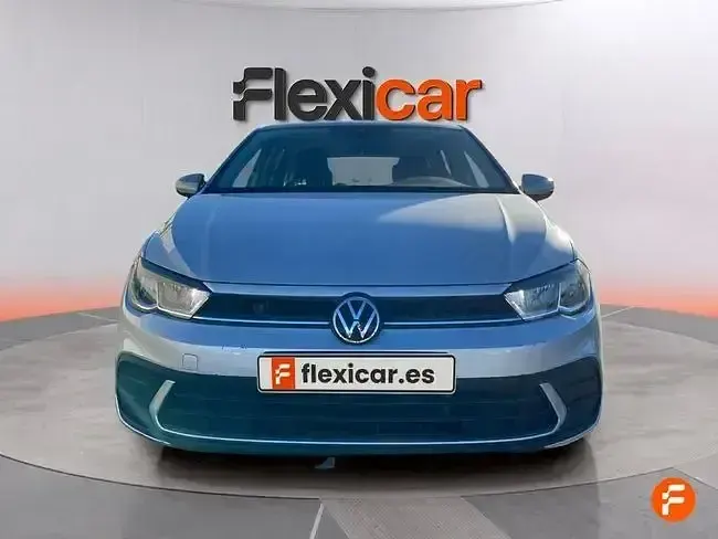 Usado VW Polo Life 95 CV (69 kW) 2022 Gris Utilitario