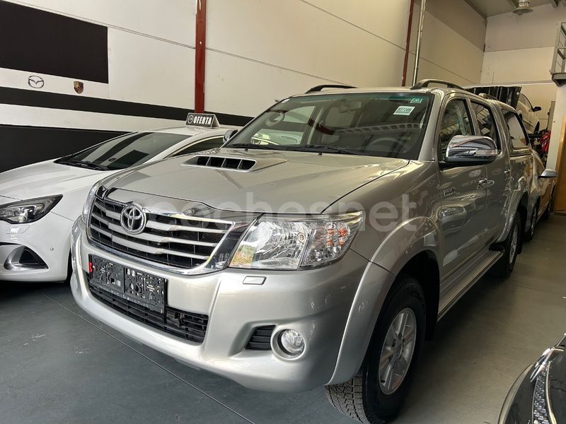 Gris / plata Usado 2014 Toyota HiLux Recogida | 29.990 € - Imagen 1/4