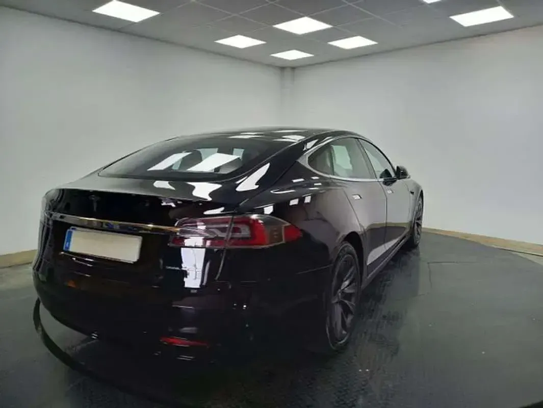 Usado Tesla Model S 100 kW (136 CV) 2019 Negro Utilitario