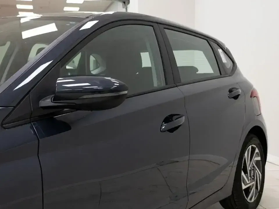 Usado Hyundai i20 100 CV (73 kW) 2025 Otro Utilitario