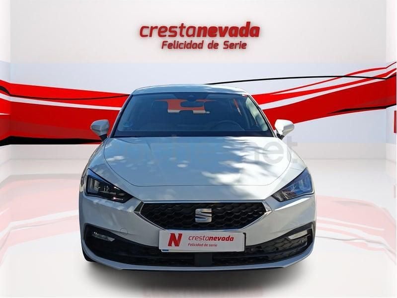 Usado Seat Leon Style 116 CV (85 kW) 2025 Blanco Berlina