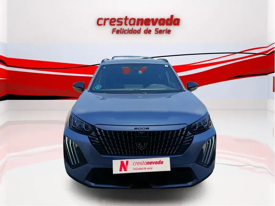 Usado Peugeot 2008 Allure 131 CV (96 kW) 2023 Gris / plata SUV