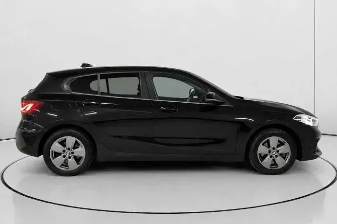 Käytetty BMW 116 Comfort Edition 116 HP (85 kW) 2022 Viistoperä