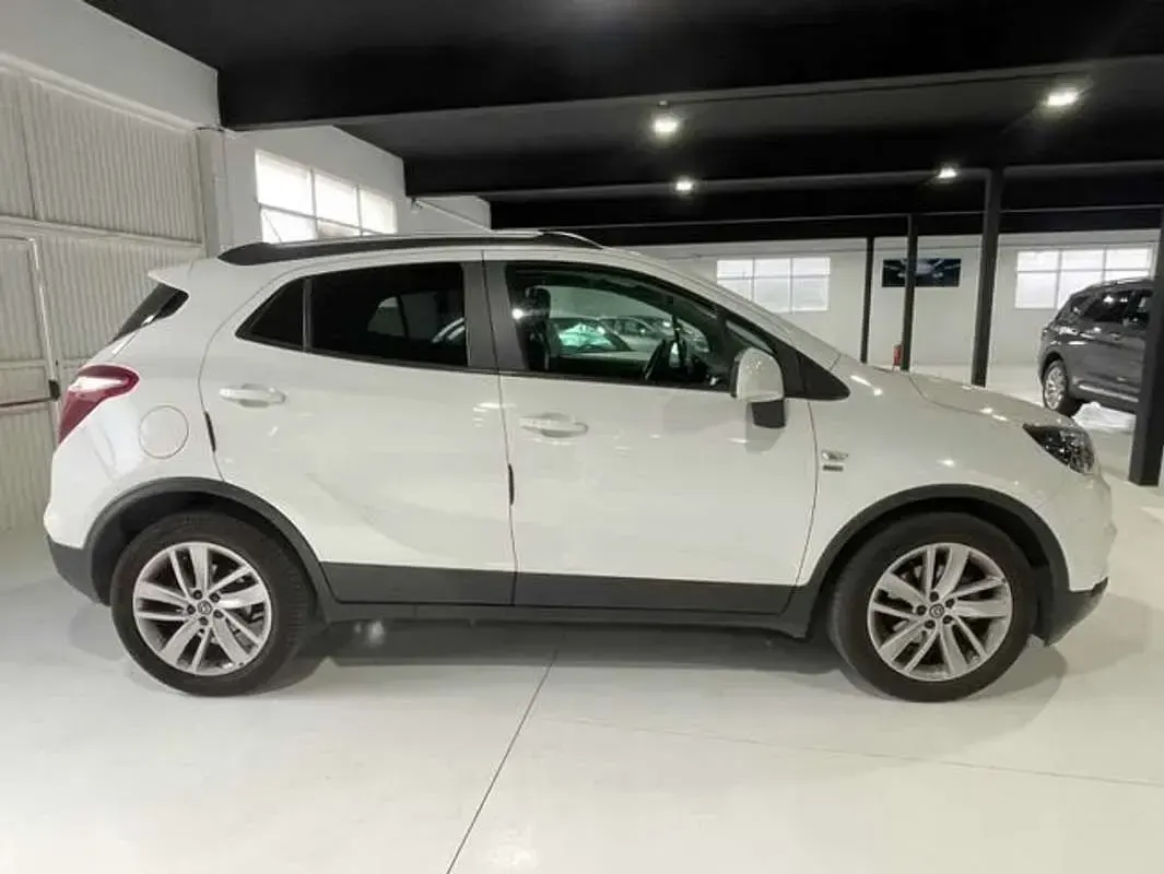 Usado Opel Mokka X 140 CV (102 kW) 2019 Blanco SUV