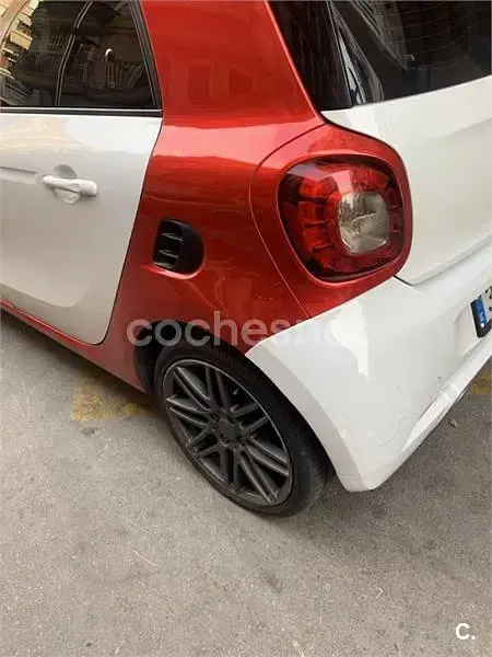 Usado Smart ForFour Passion 90 CV (66 kW) 2017 Blanco Utilitario