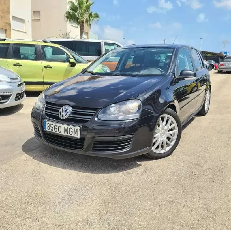 Usado VW Golf V GT 140 CV (102 kW) 2007 Negro Utilitario