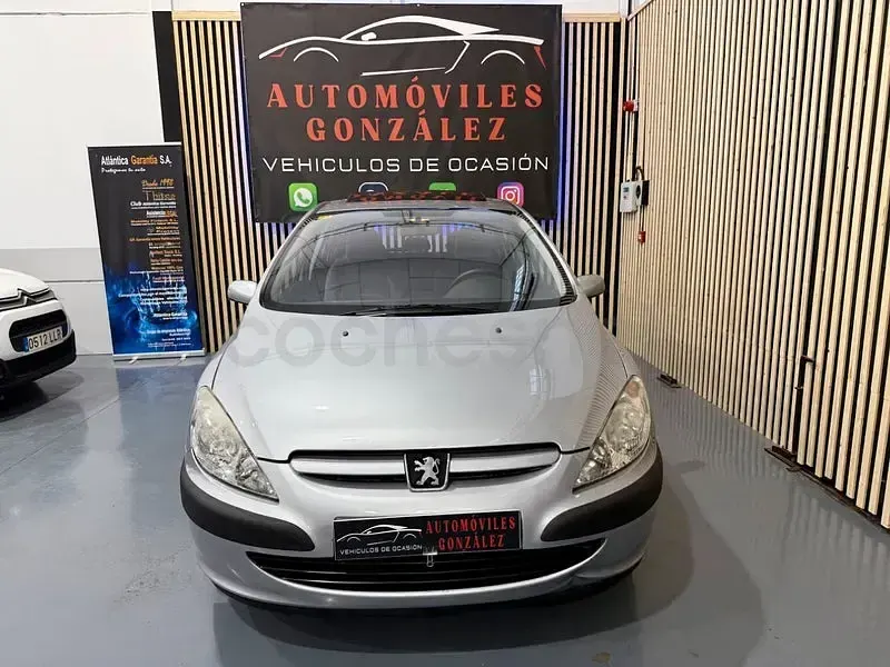 Usado Peugeot 307 138 CV (101 kW) 2003 Gris / plata Berlina