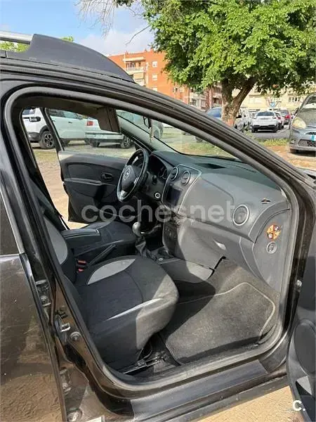 Brugt Dacia Sandero Lauréate 90 HK (66 kW) 2014 Sort Sedan