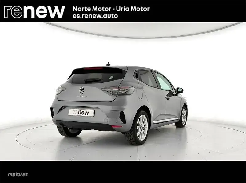 Usado Renault Clio V Evolution 100 CV (73 kW) 2025 Gris Berlina