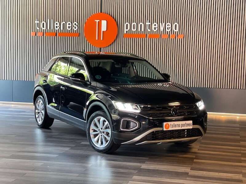 Negro Usado 2023 VW T-Roc Life SUV | 25.600 € (Un poco caro) - Imagen 1/4