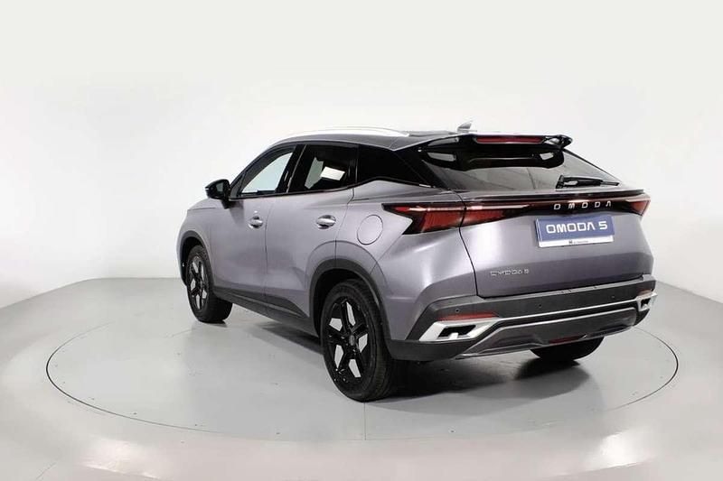 Usado Omoda 5 148 CV (108 kW) 2025 Negro SUV