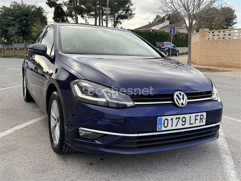 Usado VW Golf VII Edition 115 CV (84 kW) 2020 Azul Berlina