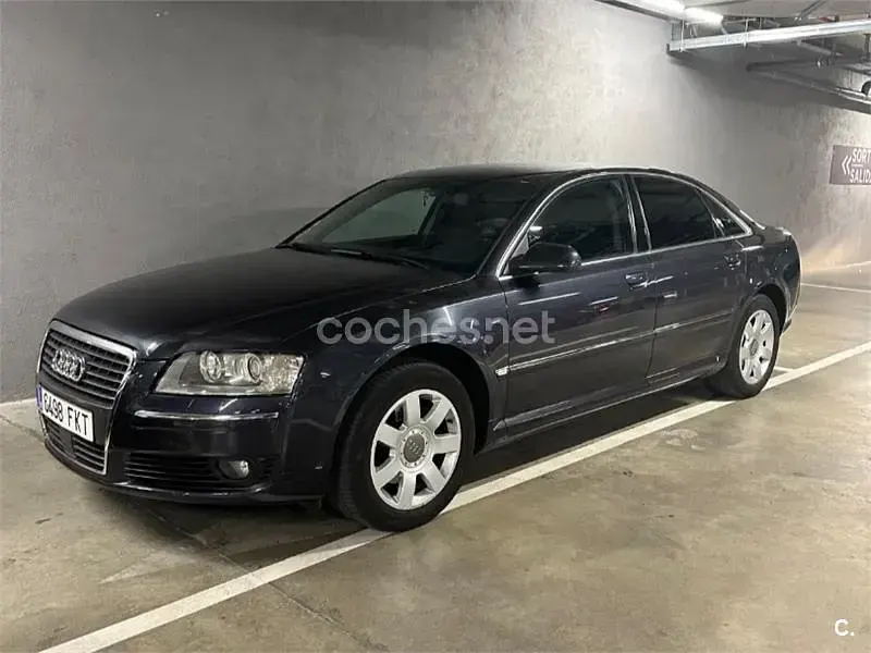 Usado Audi A8 Ambiente 233 CV (171 kW) 2007 Negro Berlina