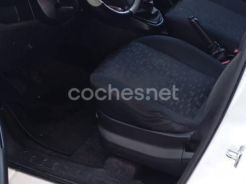 Blanco Usado 2016 Opel Combo Excellence Monovolumen | 7500 € - Imagen 1/4