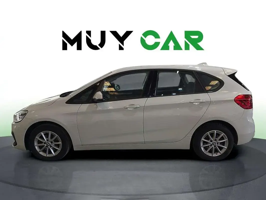 Usado BMW 216 Active Tourer 116 CV (85 kW) 2019 Blanco Monovolumen
