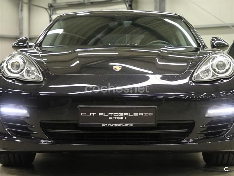 Usado Porsche Panamera 250 CV (183 kW) 2012 Negro Utilitario