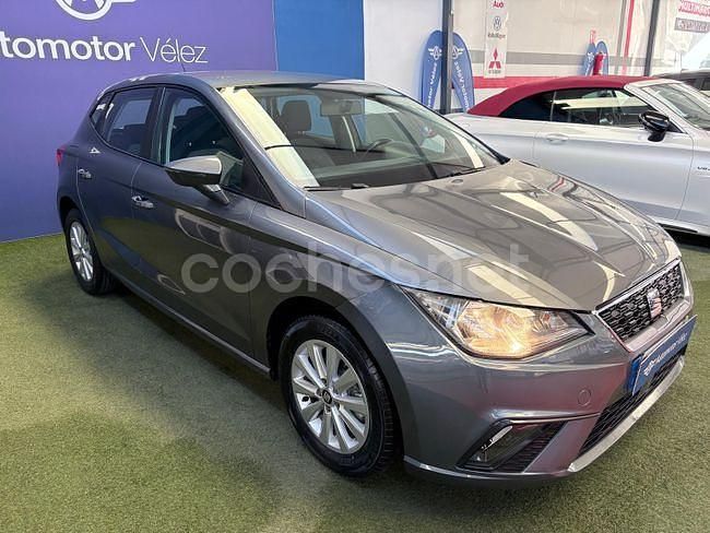 Gris / plata Usado 2018 Seat Ibiza Reference Berlina | 10.500 € (Precio justo) - Imagen 1/4
