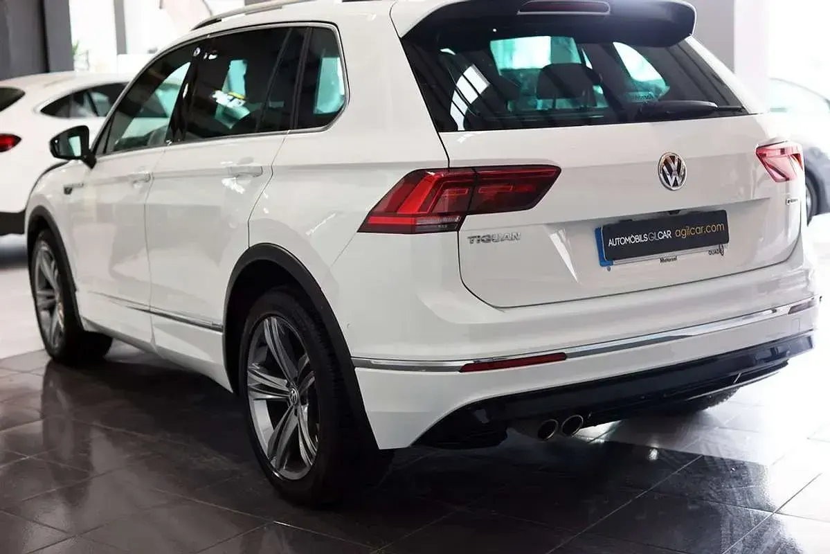 Usado VW Tiguan R-line 190 CV (139 kW) 2020 Blanco SUV